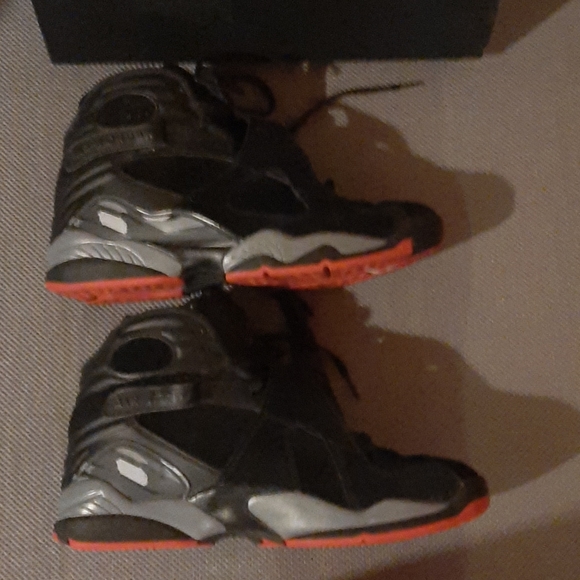 Air Jordan 8 Retro - Picture 5 of 10